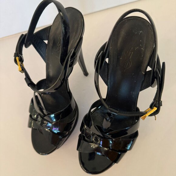 YSL Tribute Sandal in Blk Patent Leather - Picture 5 of 15